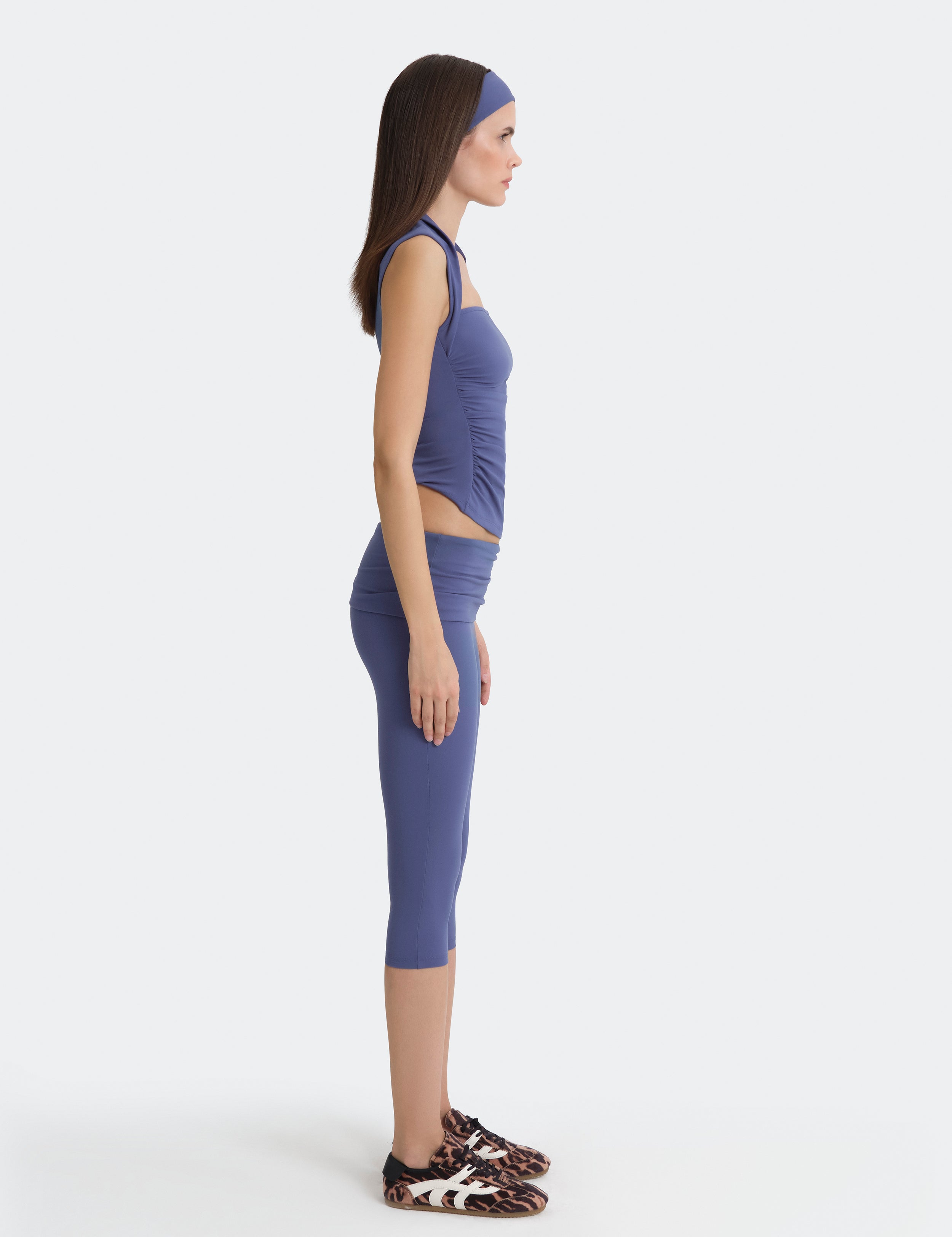 Off-Duty Yoga Capri Pants - Blue